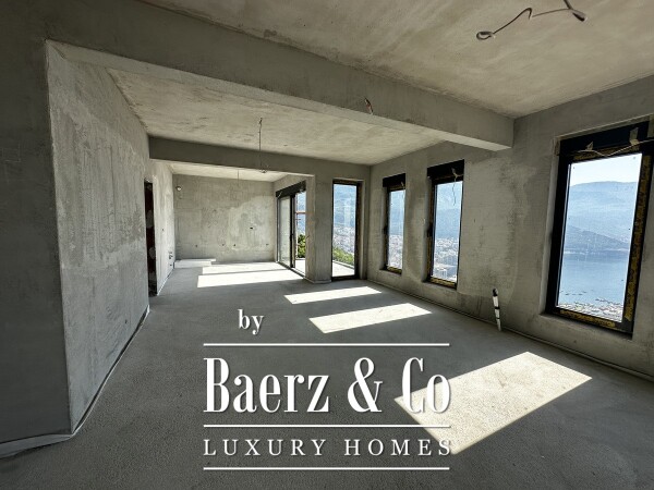 photo 23 Seaview Penthouse in Budva with Rooftop Terrace