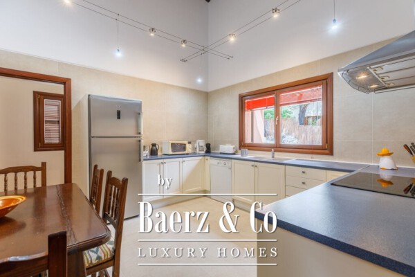 photo 8 Beautiful Villa in a sought after area with rental licence