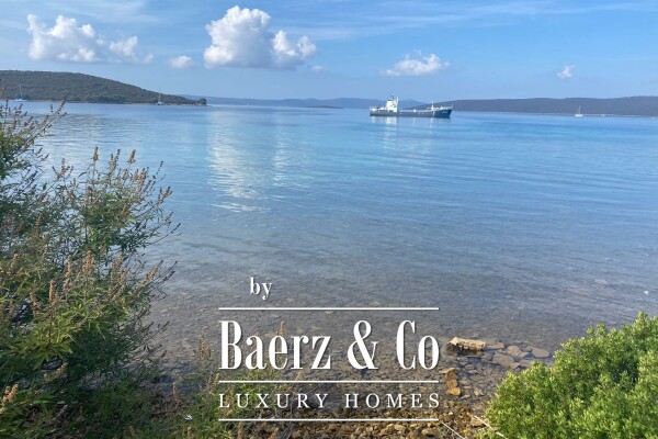 photo 13 Zadar, Ugljan/Muline, family house NKP 256 m2 by the sea on a plot of 1,600 m2