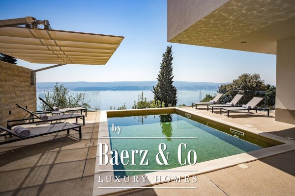 photo 4 Omis, two luxury villas with pool and panoramic views