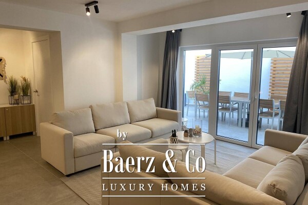 photo 3 Istria, Premantura, house with 3 luxurious apartments and sea views, NKP 315 m2