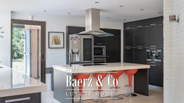 photo 8 Nice family villa in Roquefort les Pins