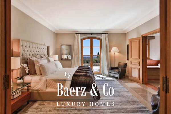 photo 16 Mougins - Situated ath the heart of the renowned village of Mougins