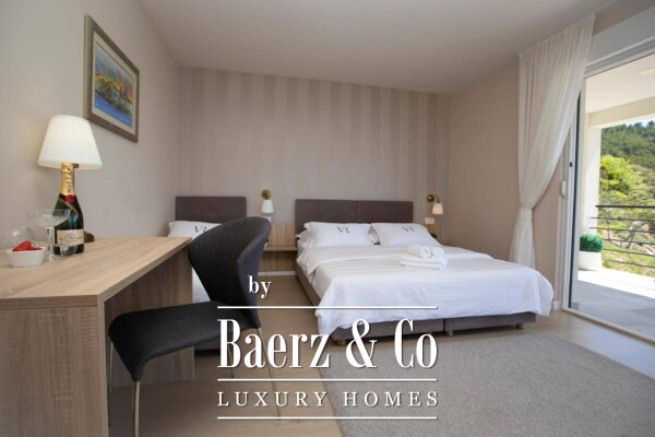 photo 13 Split, Podstrana two villas with swimming pools and sea views