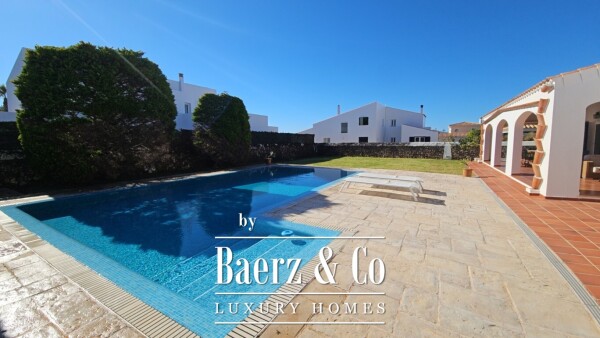 photo 4 EXCLUSIVE VILLA IN SON BLANC