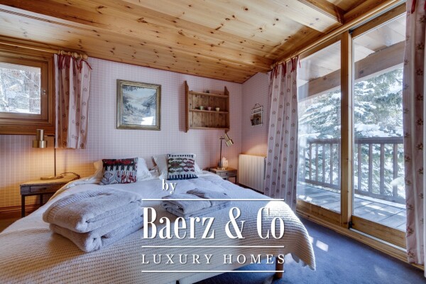 photo 8 8 ROOM CHALET - MAGNIFICENT VIEW