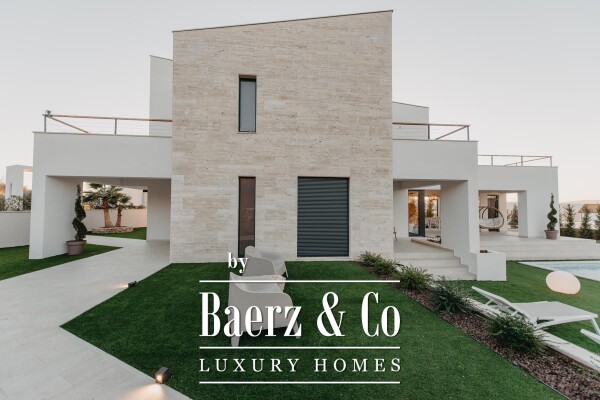 photo 4 Island of Krk, Malinska, luxury villa with sea view and swimming pool