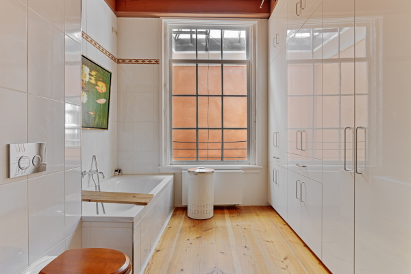 photo 28 Hooglandse Kerkgracht 23