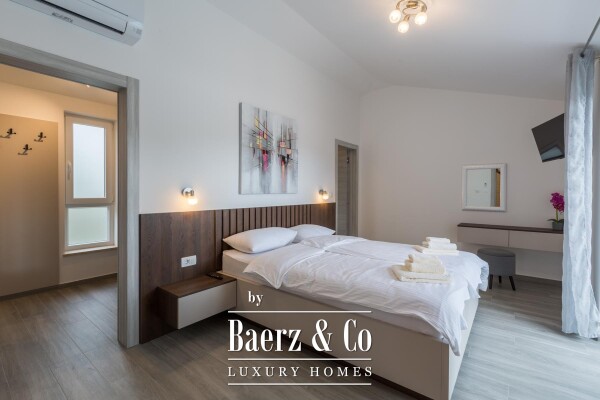 photo 11 Istria, Svetvinčenat - modern detached house NUA 155 m2 with heated pool 32 m2