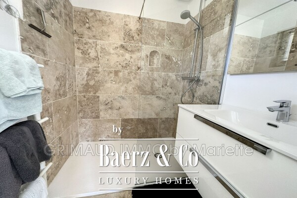 photo 15 Charming house with pool and studio, open view of the countr