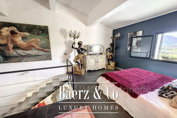 photo 11 Contemporary villa with views of the vineyards and pool