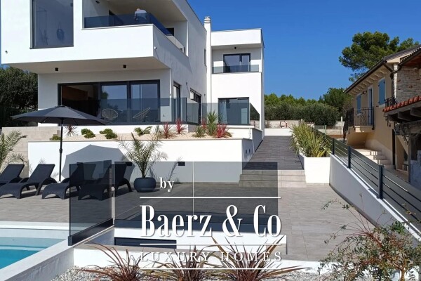 photo 3 Medulin, Pomer - beautiful villa with wellness NUA 195 m2 with sea view - 150 m from the sea