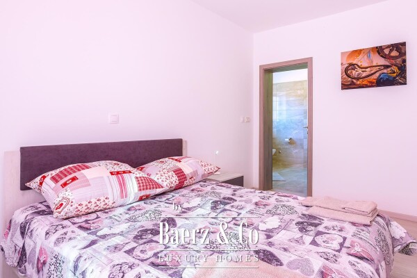 photo 47 Istria, Medulin, large detached house with 7 apartments 100 m from the sea