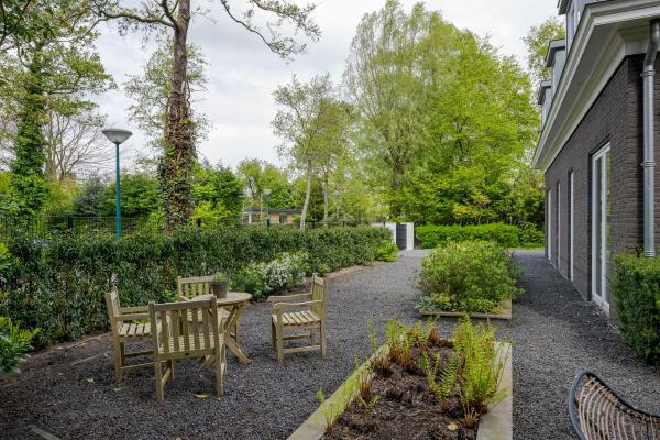 photo 63 van Brouchovenlaan 6