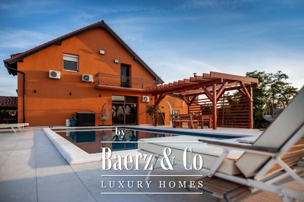 photo 7 Aljmaš, villa with three swimming pools and a view of the Danube, 25104 m2 garden