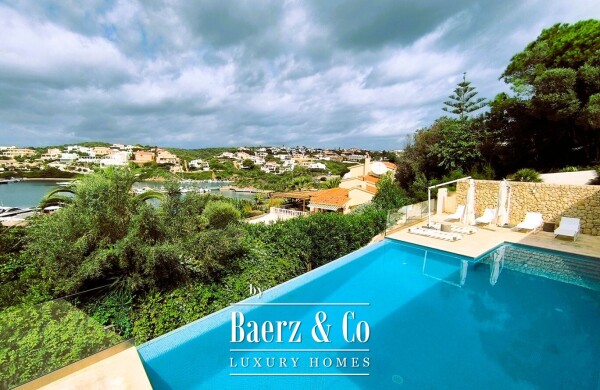 photo 2 EXQUISITE LUXURY VILLA WITH PANORAMIC VIEWS IN THE BAY OF MAHÓN, MENORCA