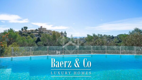 photo 8 Large property with Castle and sea views