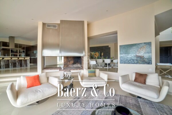 photo 8 Gorgeous villa in a secured domaine