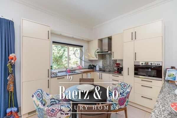 photo 10 Beautiful luxury home in Santa Bárbara de Nexe, Centre