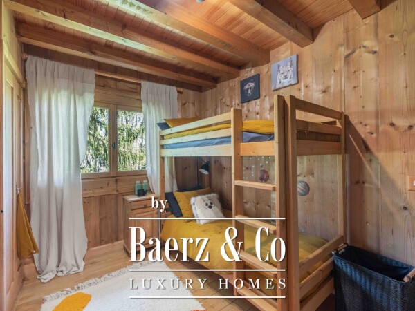 photo 11 6-BEDROOM CHALET - PANORAMIC VIEWS OF MONT-BLANC