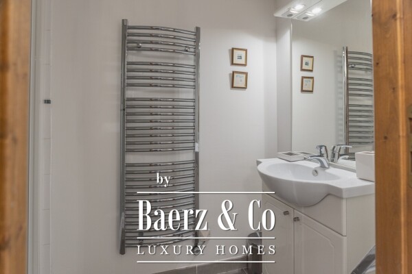 photo 13 SPACIOUS FAMILY CHALET - GOOD RENTAL YIELD