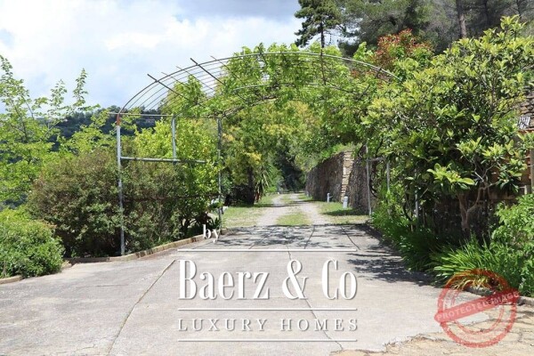 photo 60 Villa for sale 166 m²