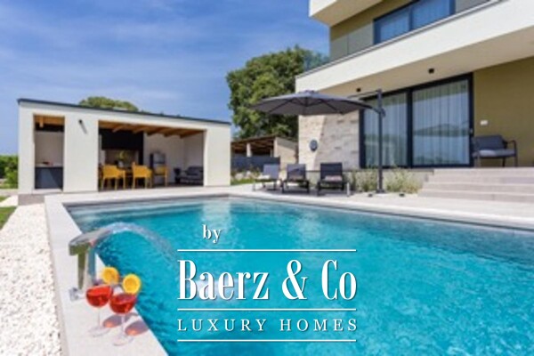 photo 2 Istria, Smoljanci - quality and modern detached house, 208 m2, heated swimming pool 40 m2