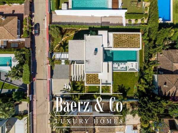 photo 4 Villa - Nueva Andalcia - Ref: 8602