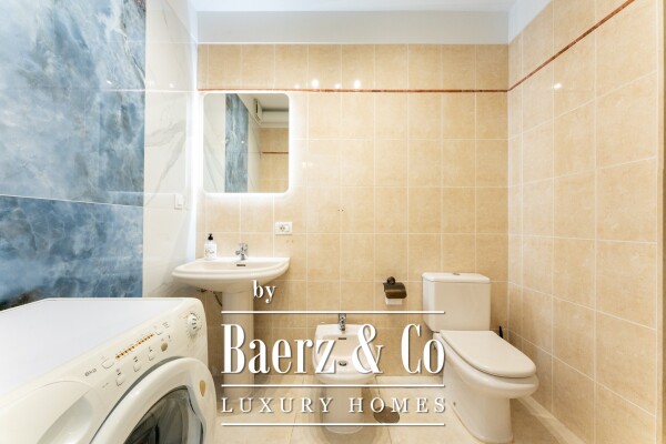 photo 32 Elegant bungalow in prestigious area.