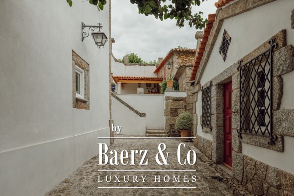 photo 19 Magnificent Manor House with winery