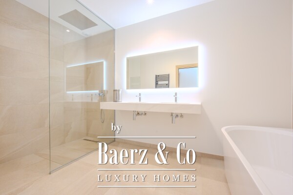 photo 5 Gassin Apartment – Just Steps from the Beach and 5 Minutes to St. Tropez