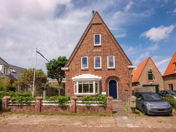 photo 35 Kerkstraat 11