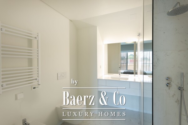 photo 18 Luxury 4 bedroom duplex  penthouse in prime Lisbon location.