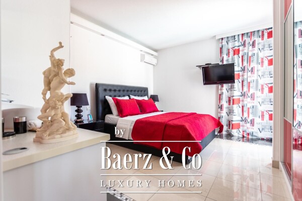 photo 5 Vis,  Attractive House with 311 m² of Living Space on a 2,027 m² Plot