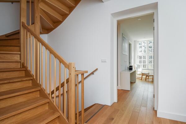 photo 24 Therese Schwartzestraat 113