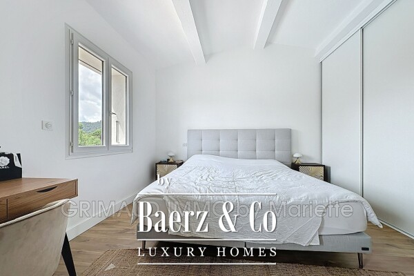 photo 16 Renovated villa on a 1,830 m² plot with swimming pool and be