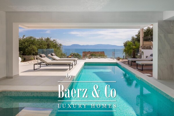 photo 2 Podaca, luxury villa in an ideal location