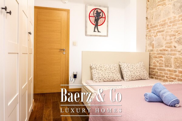 photo 8 Split, Varoš, authentic stone house with pool and sauna, NFA 192 m²