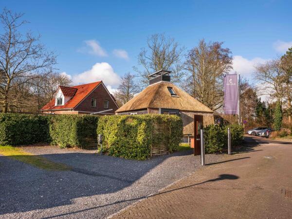 photo 32 Burgemeester Peecklaan 8 001