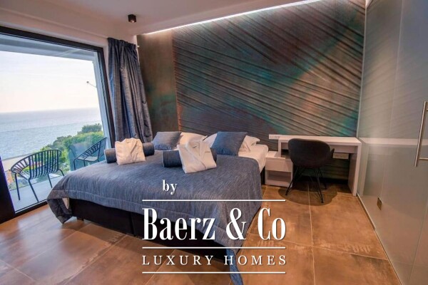 photo 15 Primošten, Bilo, beautiful villa with a swimming pool and sea view, tennis court