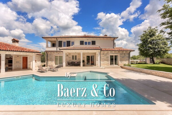 photo 29 Luxury Villa with a large pool and complete privacy – near Poreč