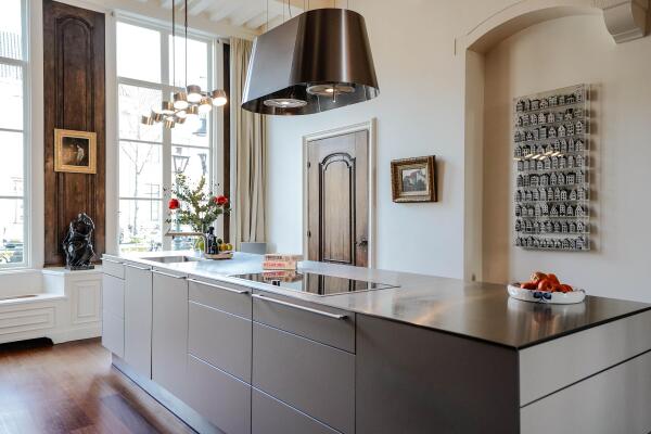 photo 24 Rapenburg 45