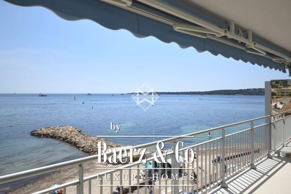 photo 2 Exclusive – Cannes Palm Beach – Stunning 3-Bedroom Apartment with Panoramic Sea View