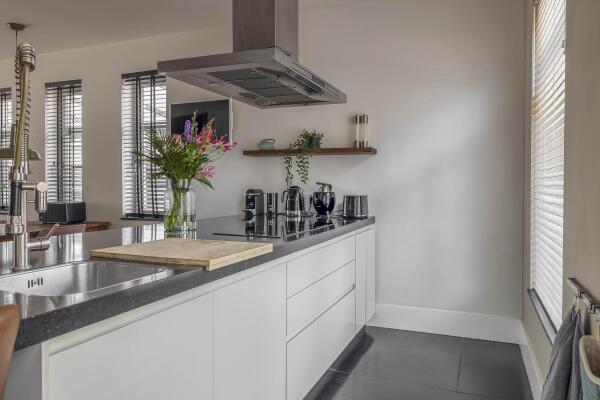 photo 10 Schadewijkstraat 29