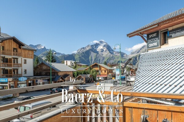 photo 10 3-Bedroom Apartment in the Heart of the Resort – Prime Location