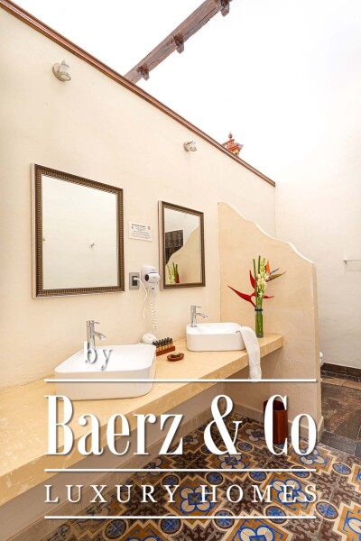 photo 24 Street 59 no. 553 x 68 y 70 553