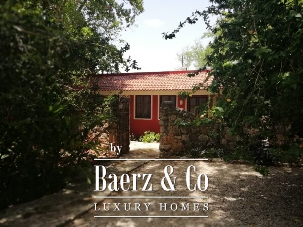 photo 11 Street 18 x 33 Izamal 