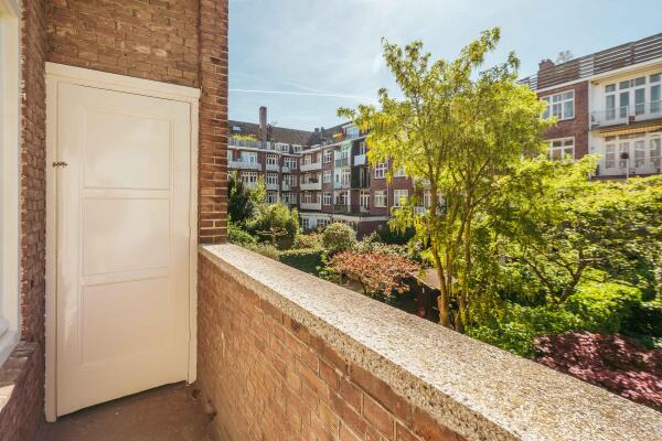 photo 27 Minervalaan 14 H