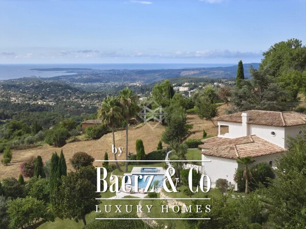 photo 2 Majestic villa with panoramic sea view