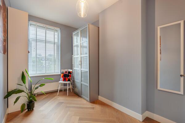 photo 43 Sarphatistraat 568